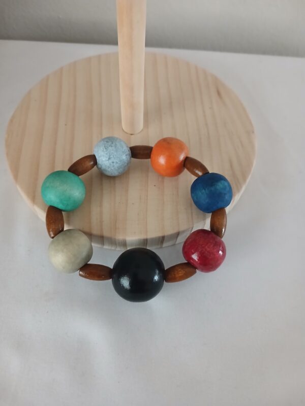 Wooden beads wrist bracelet B004