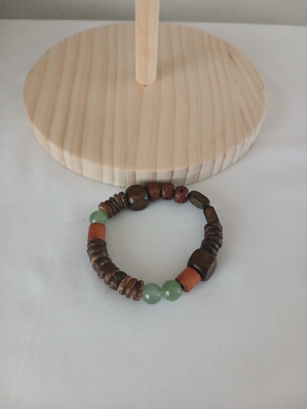Wooden beads wrist bracelet B005