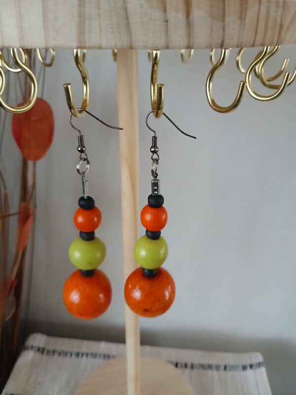E0032 Wooden earrings E003