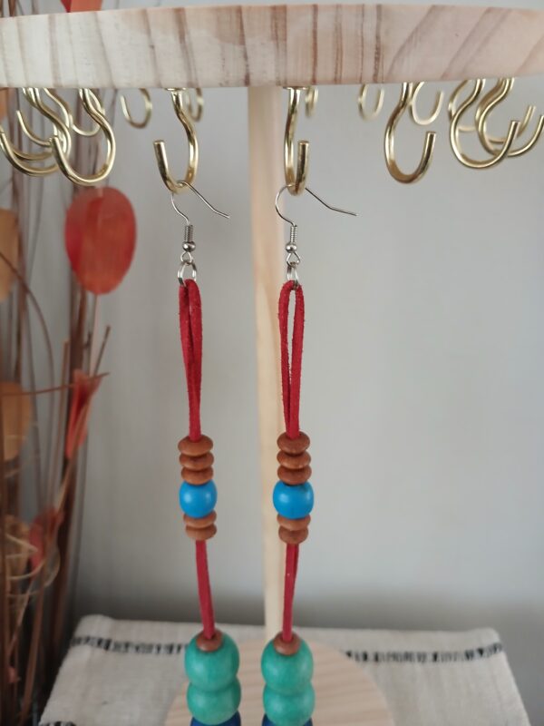 Wooden earrings E005