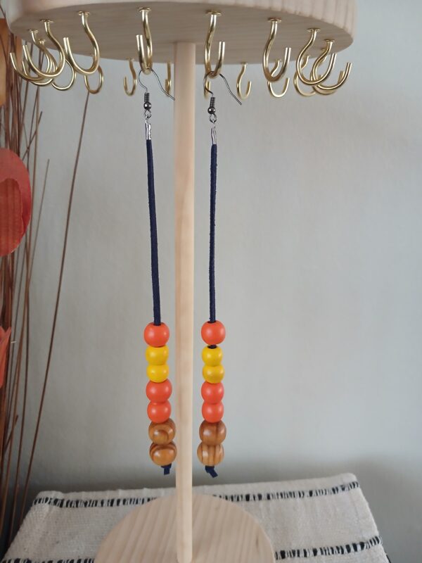 Wooden earrings E007