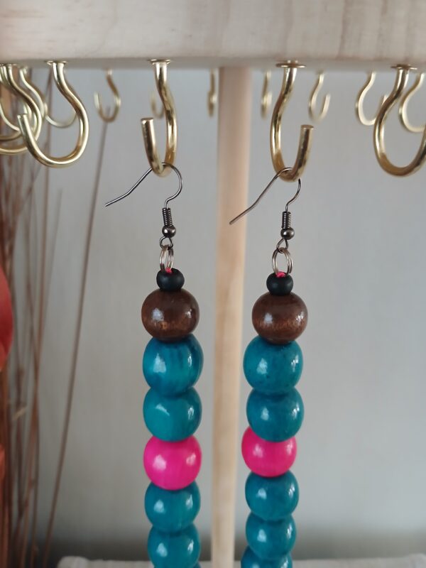 Wooden earrings E009