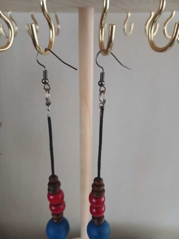 E0142 Wooden earrings E014