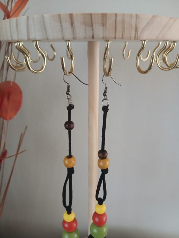 Wooden earrings E015