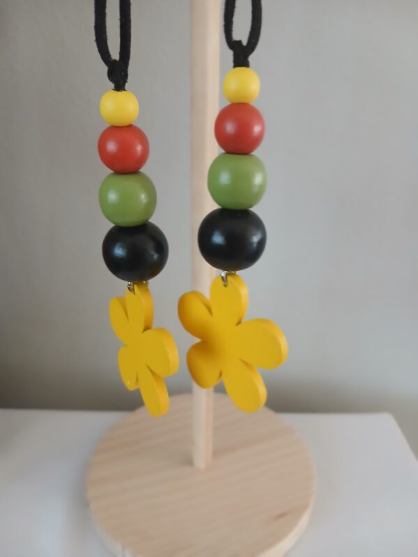 Wooden earrings E015