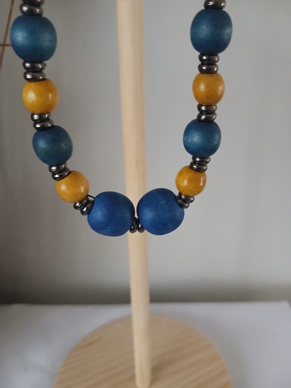 Necklace N010