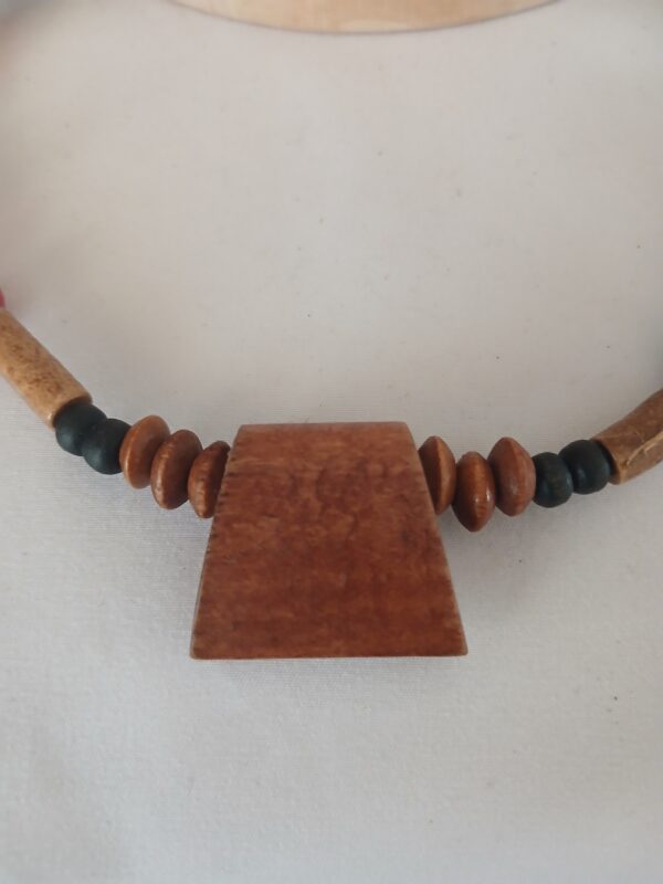 Necklace N013