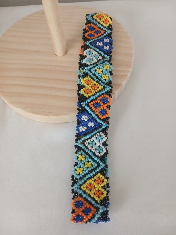 Traditional necklace N018