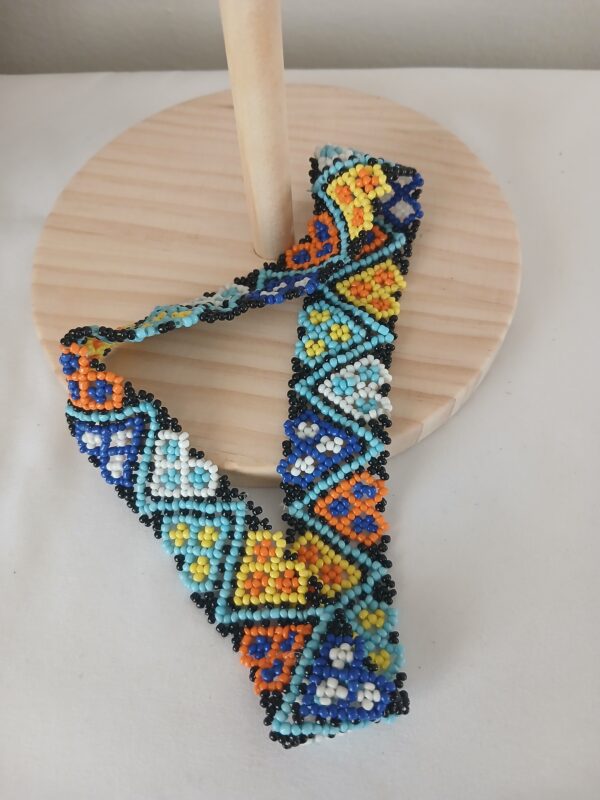 Traditional necklace N018