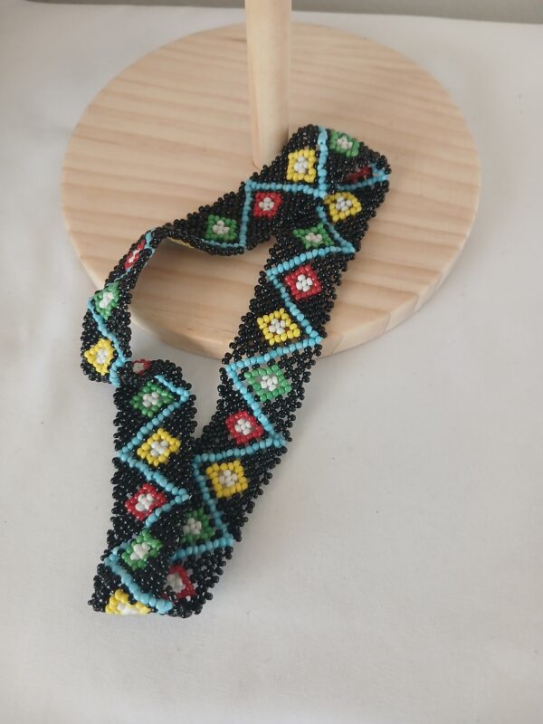 Traditional necklace N019